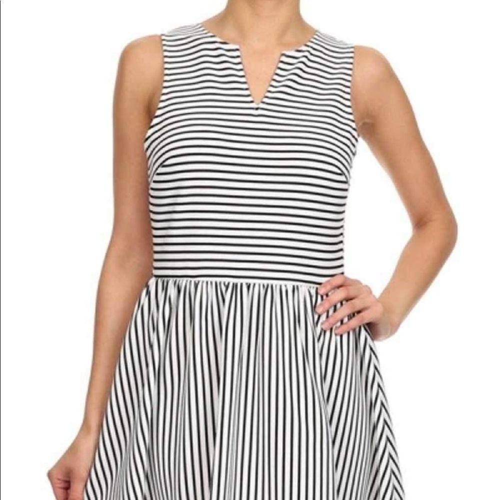 Everly Black & White Striped Skater Dress, Small